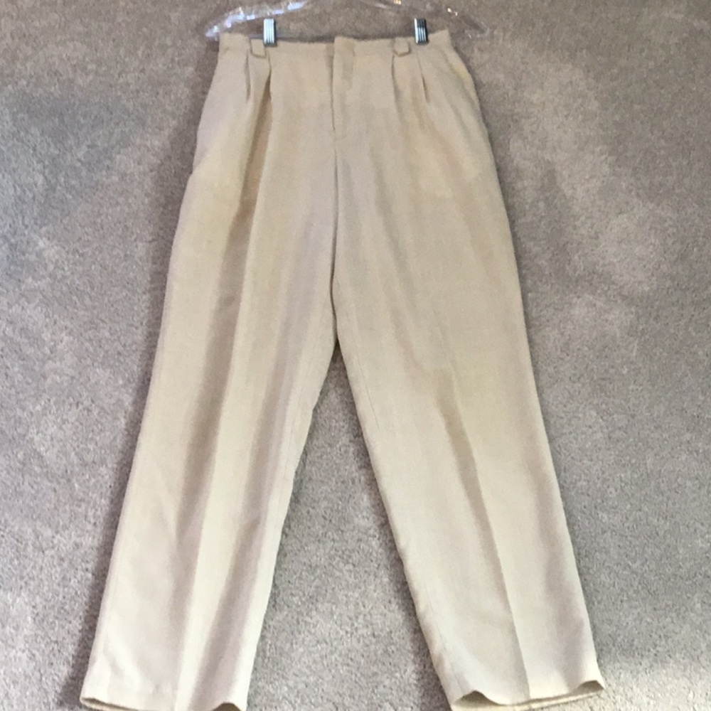 Vintage PLEATED IVORY PANTS. * SIZE S